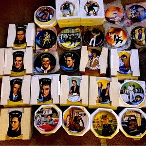 Rare mint condition Elvis Presley Plate collection